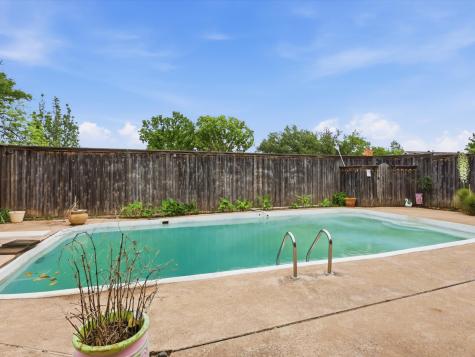 1517 Richland Drive Richardson TX 75081