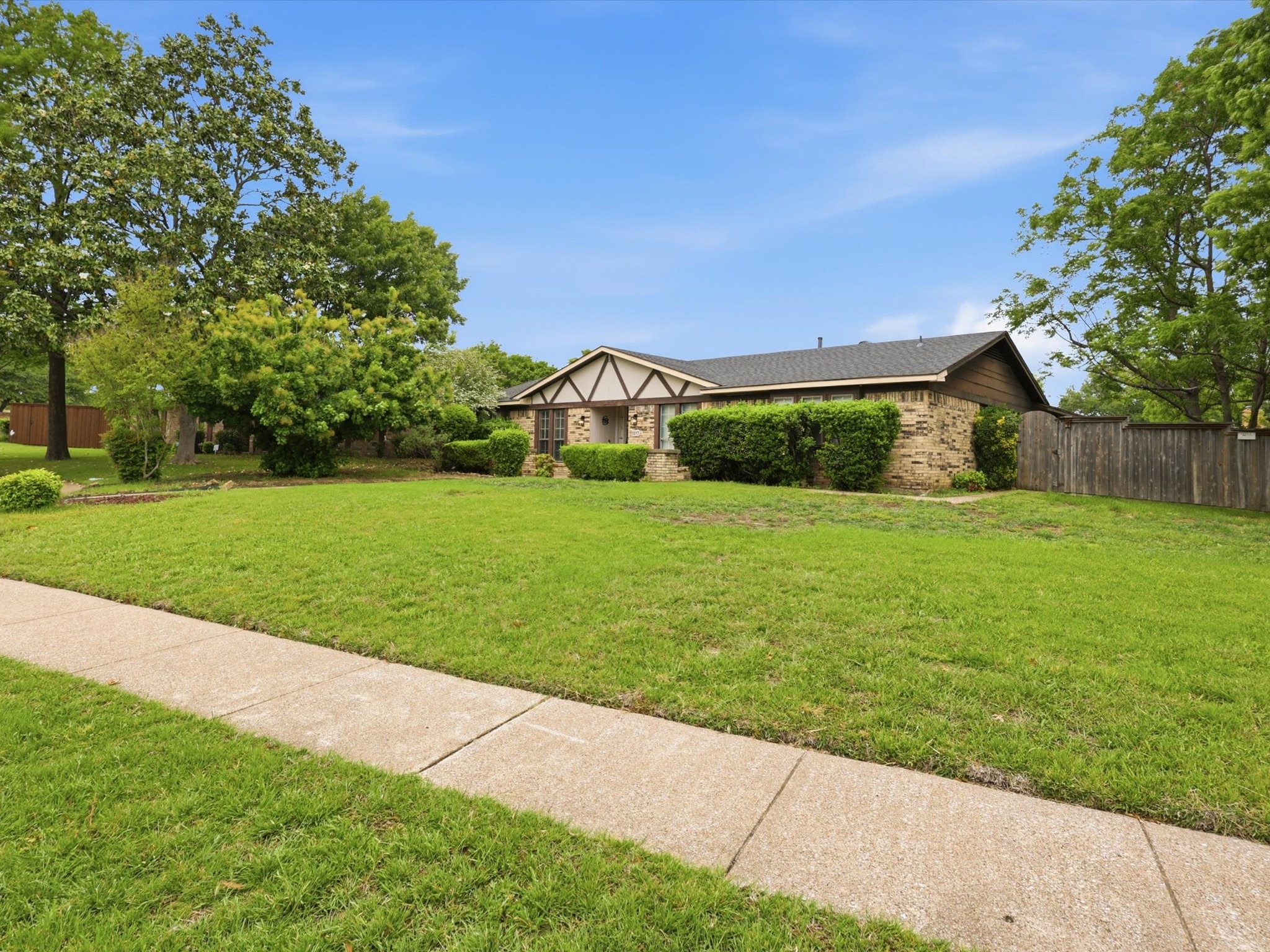 1517 Richland Drive Richardson TX 75081