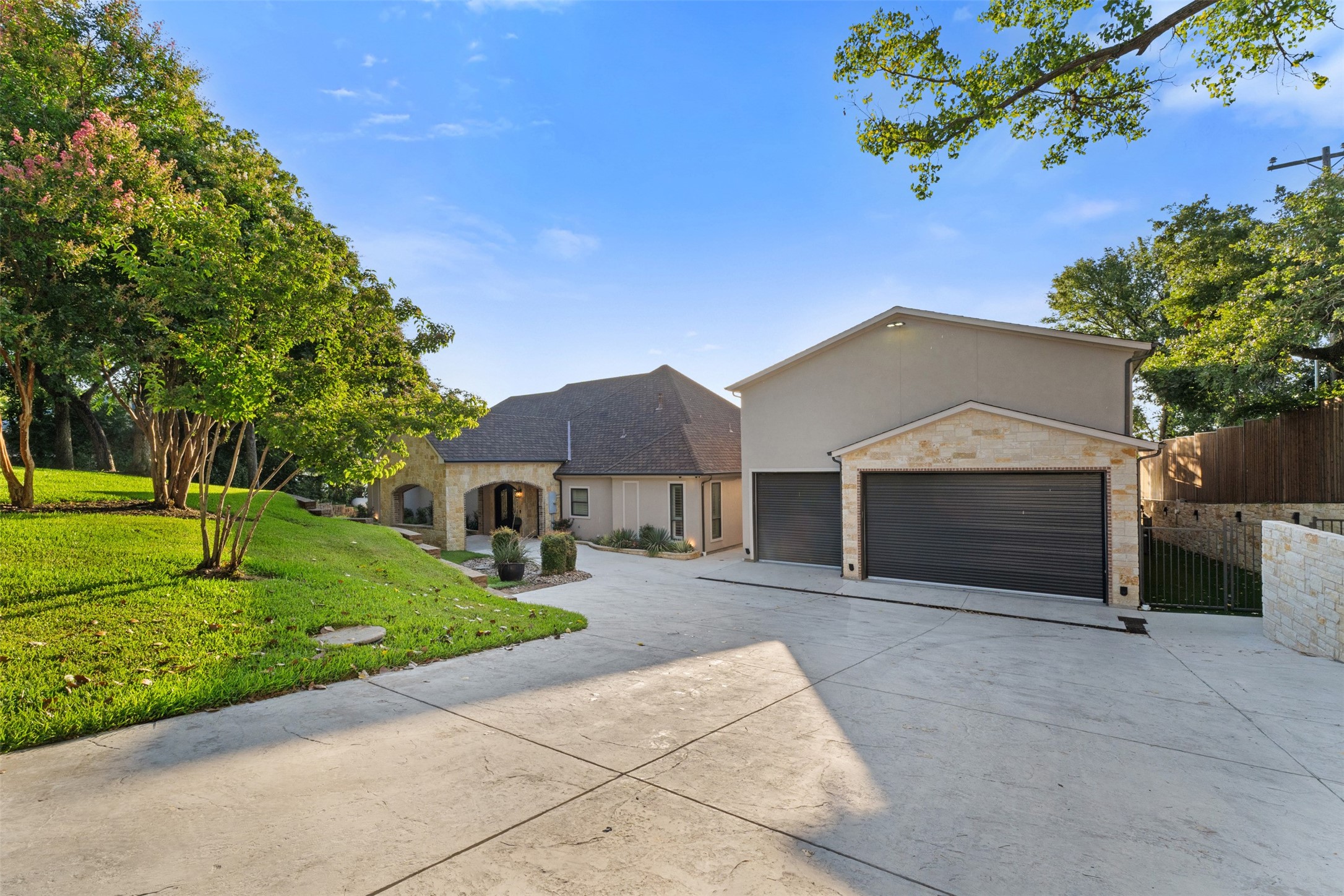 12210 Lake Forest Drive Azle TX 76020