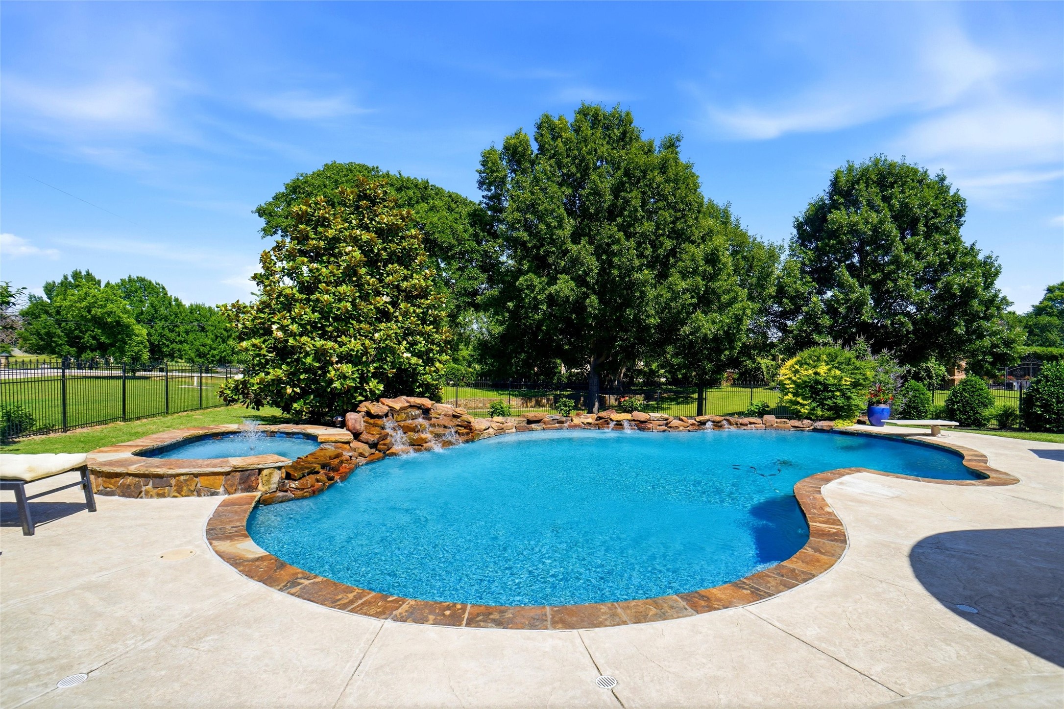 1617 Overlook Terrace Keller TX 76262