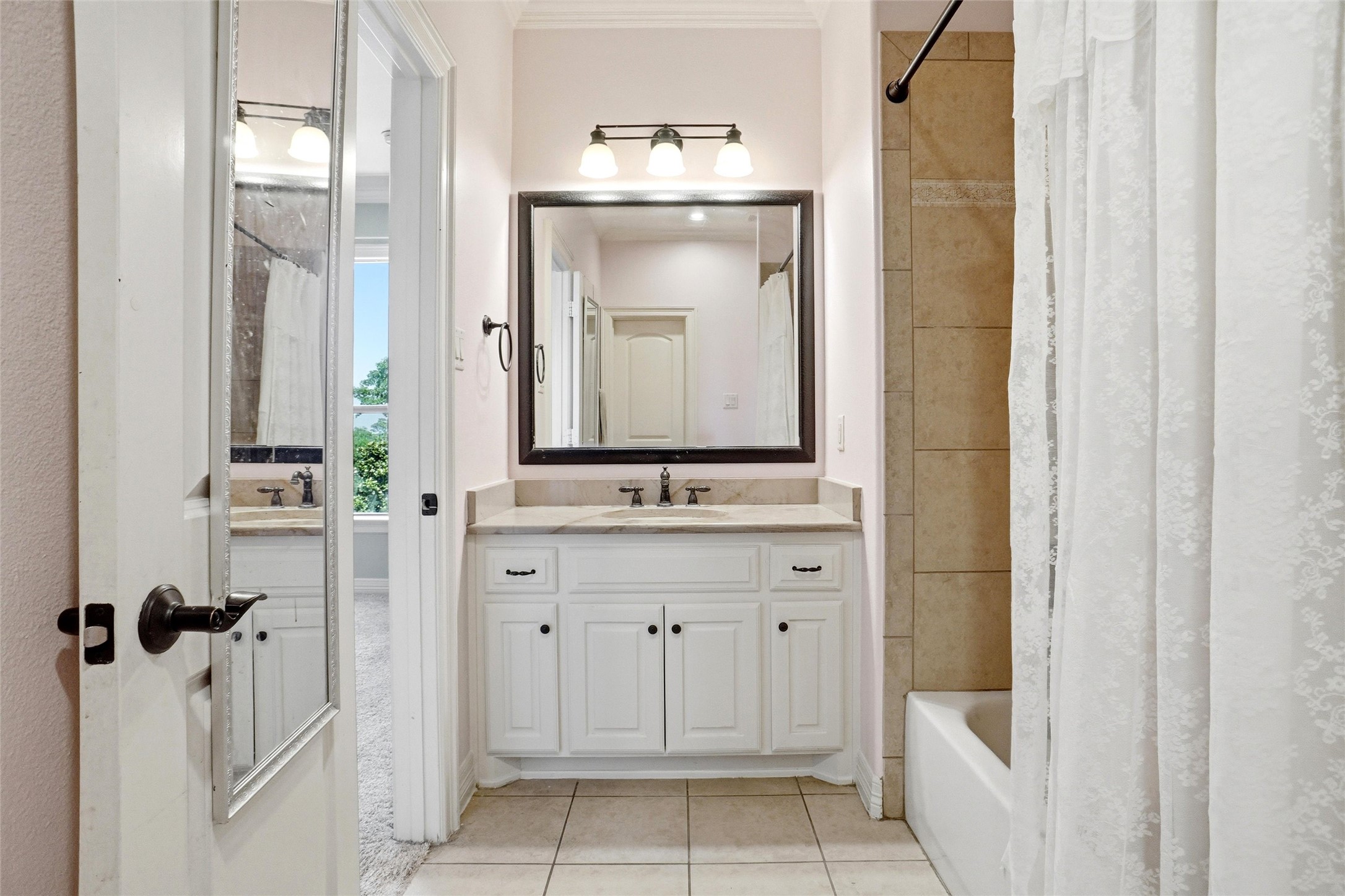 1617 Overlook Terrace Keller TX 76262
