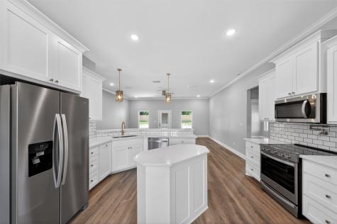 105 W Teal Drive Troup TX 75789