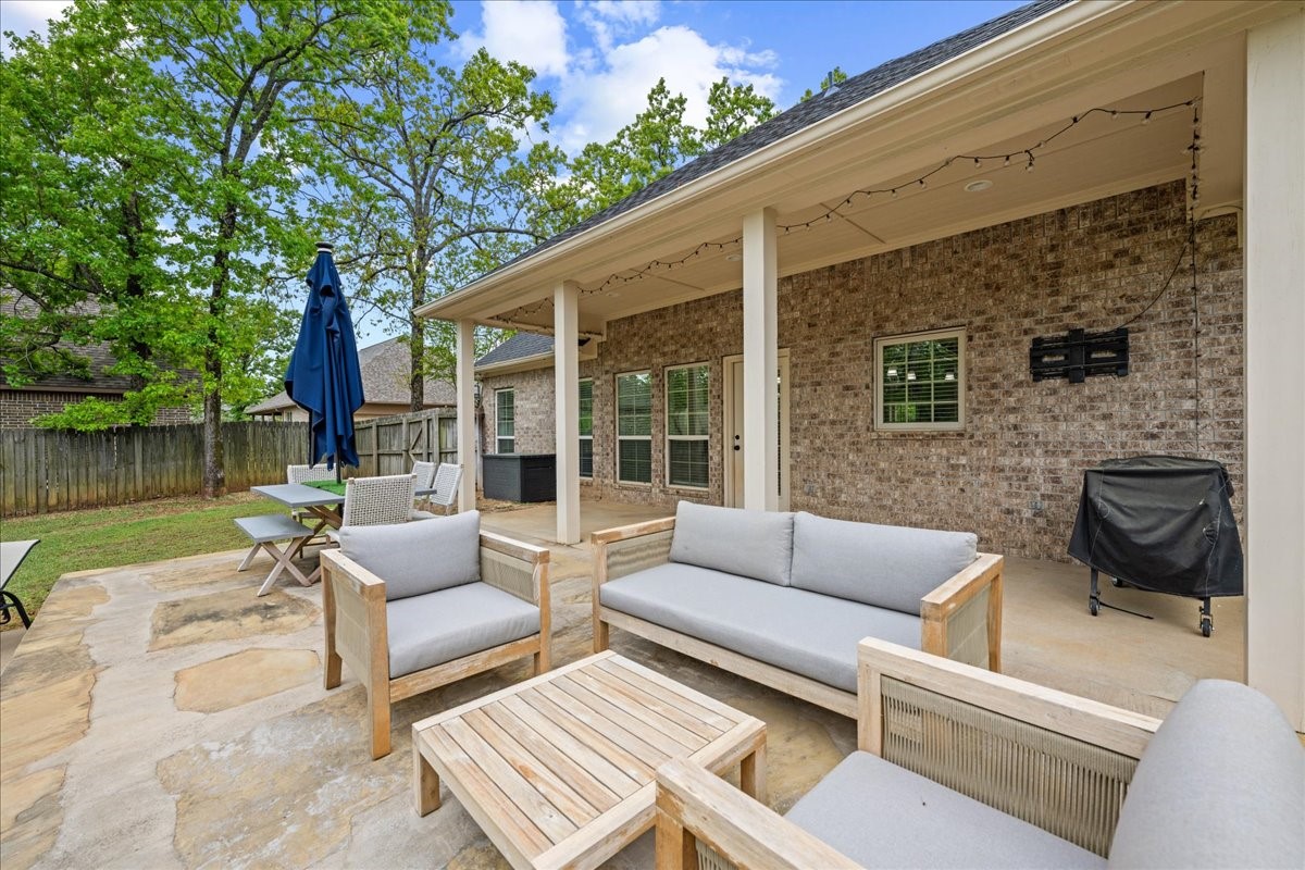 19870 Post Oak Bend Lindale TX 75771
