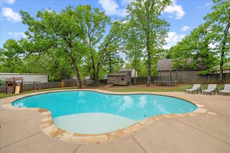 19870 Post Oak Bend Lindale TX 75771