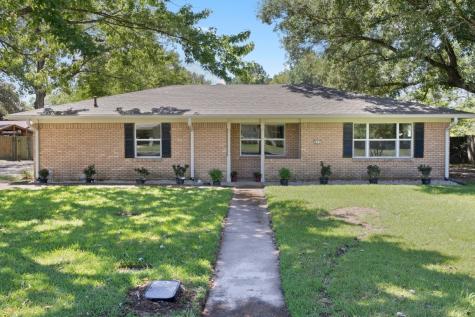 211 Nila Street Mount Vernon TX 75457