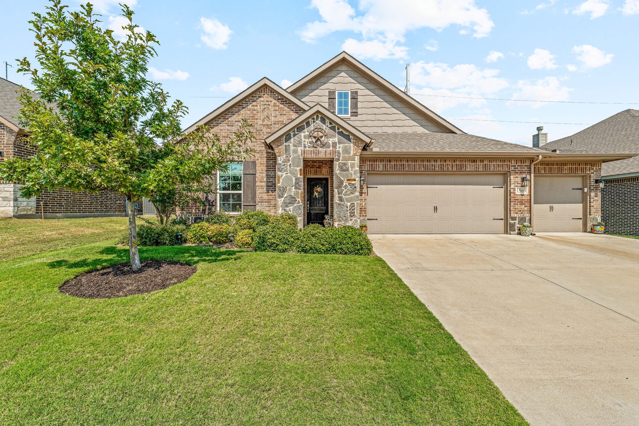 1569 Stanchion Way Weatherford TX 76087