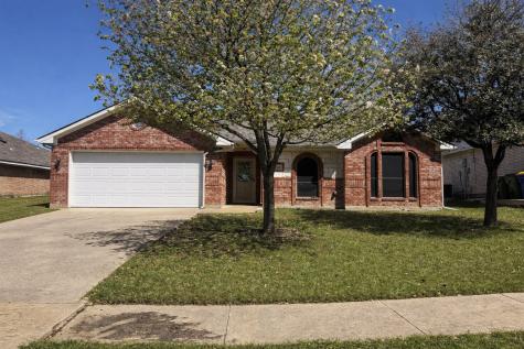 2704 Dakota Circle Seagoville TX 75159