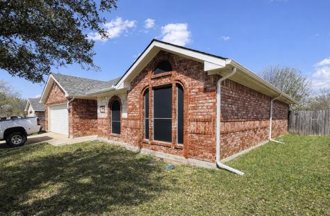 2704 Dakota Circle Seagoville TX 75159
