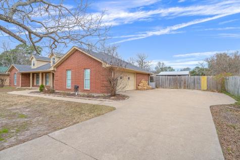 128 Colorado Van TX 75790