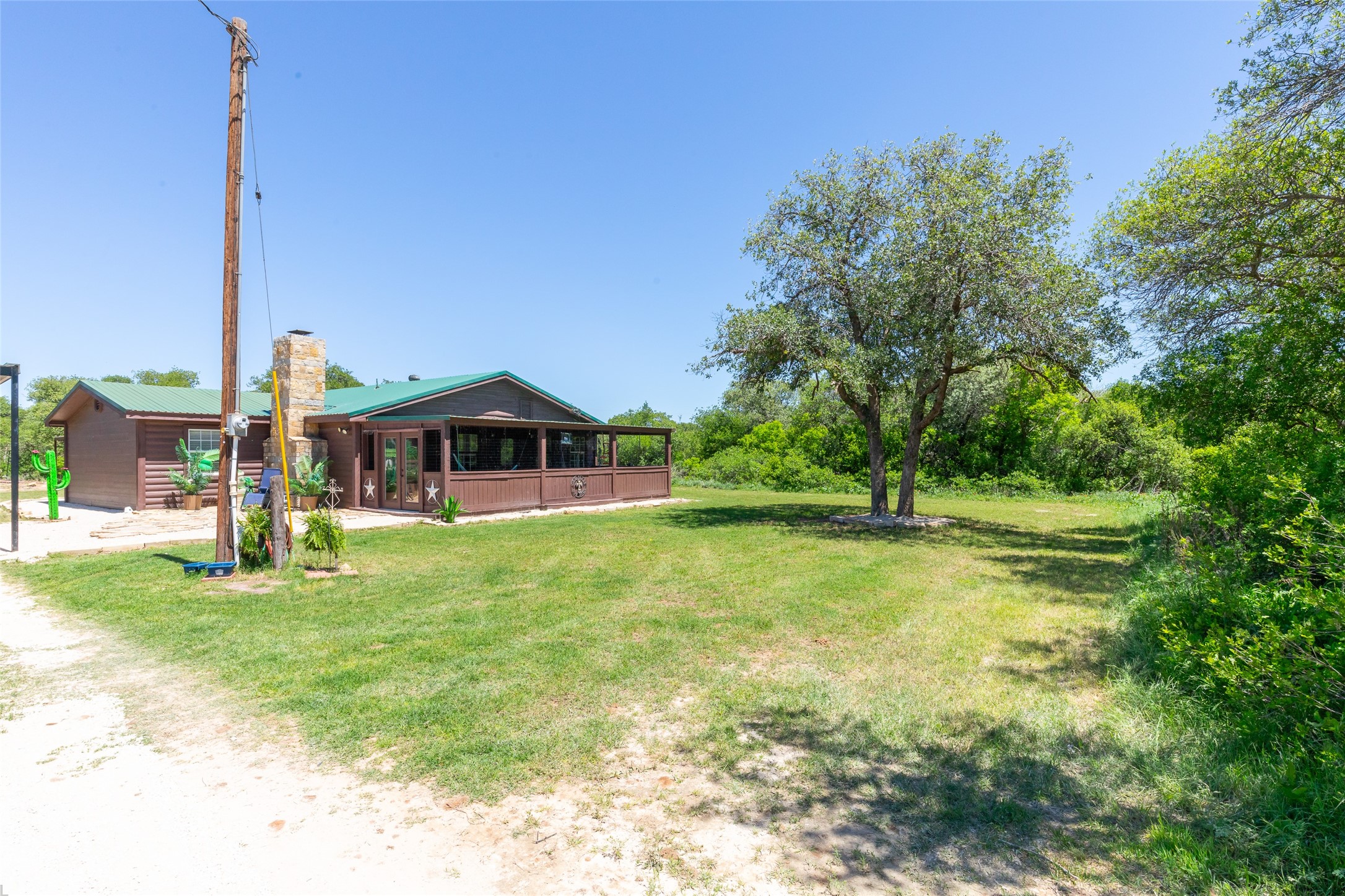 10227 County Road 379 Hawley TX 79525