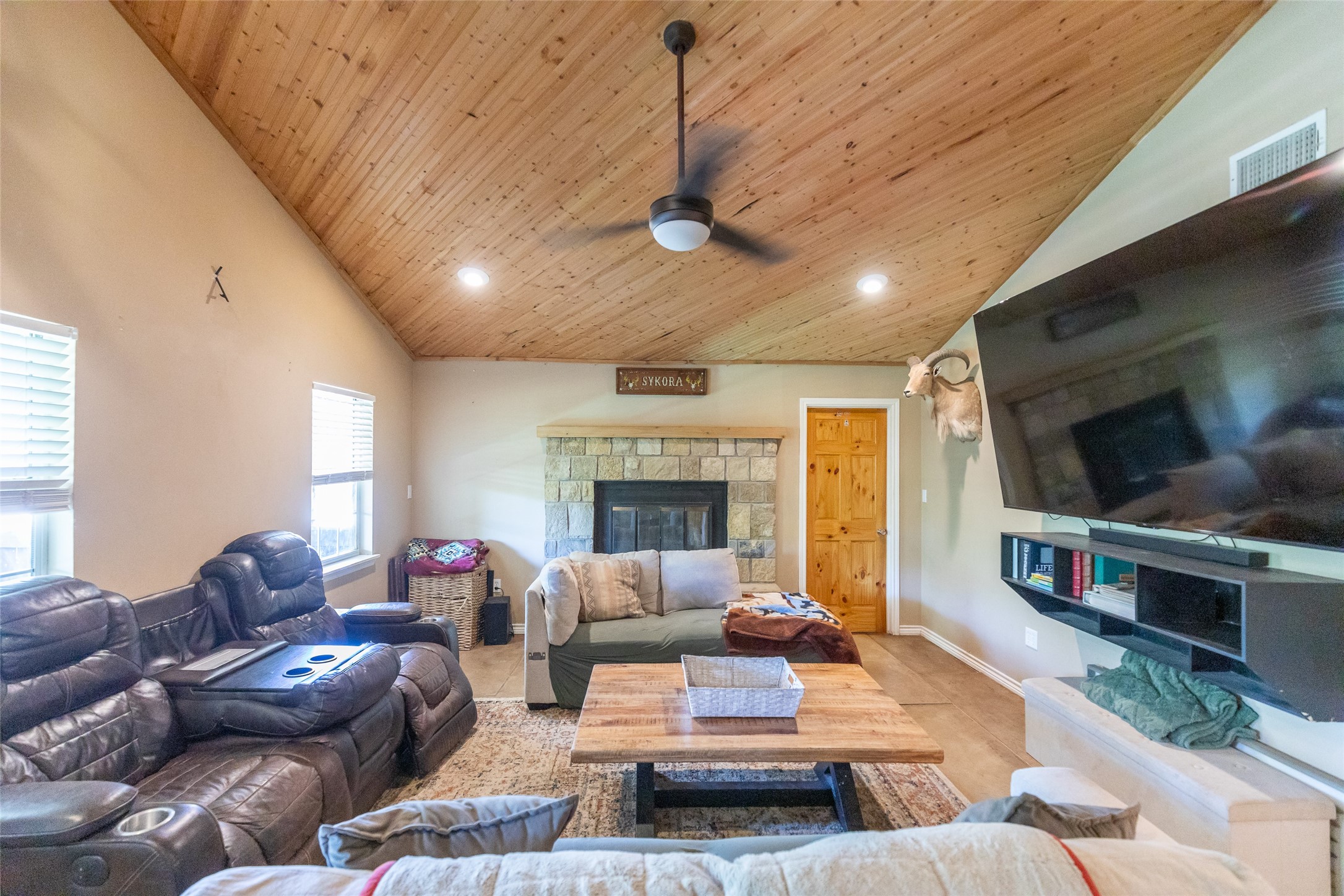 10227 County Road 379 Hawley TX 79525