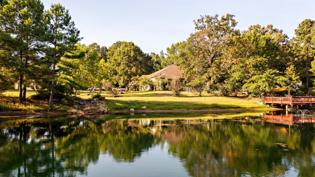 1823 County Road 2131 Detroit TX 75436