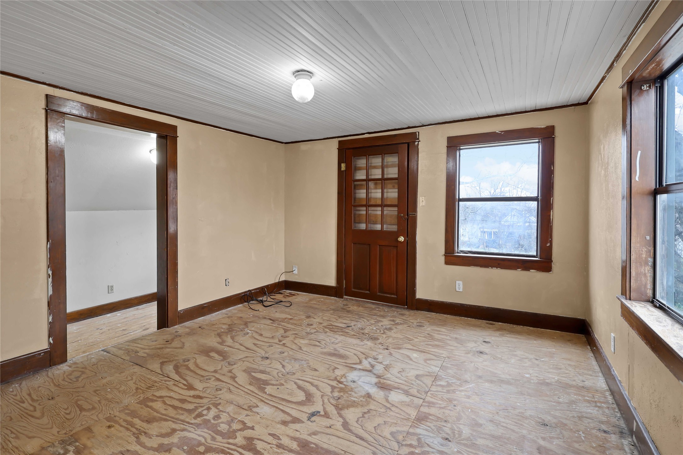 401 W Maple Street Whitewright TX 75491