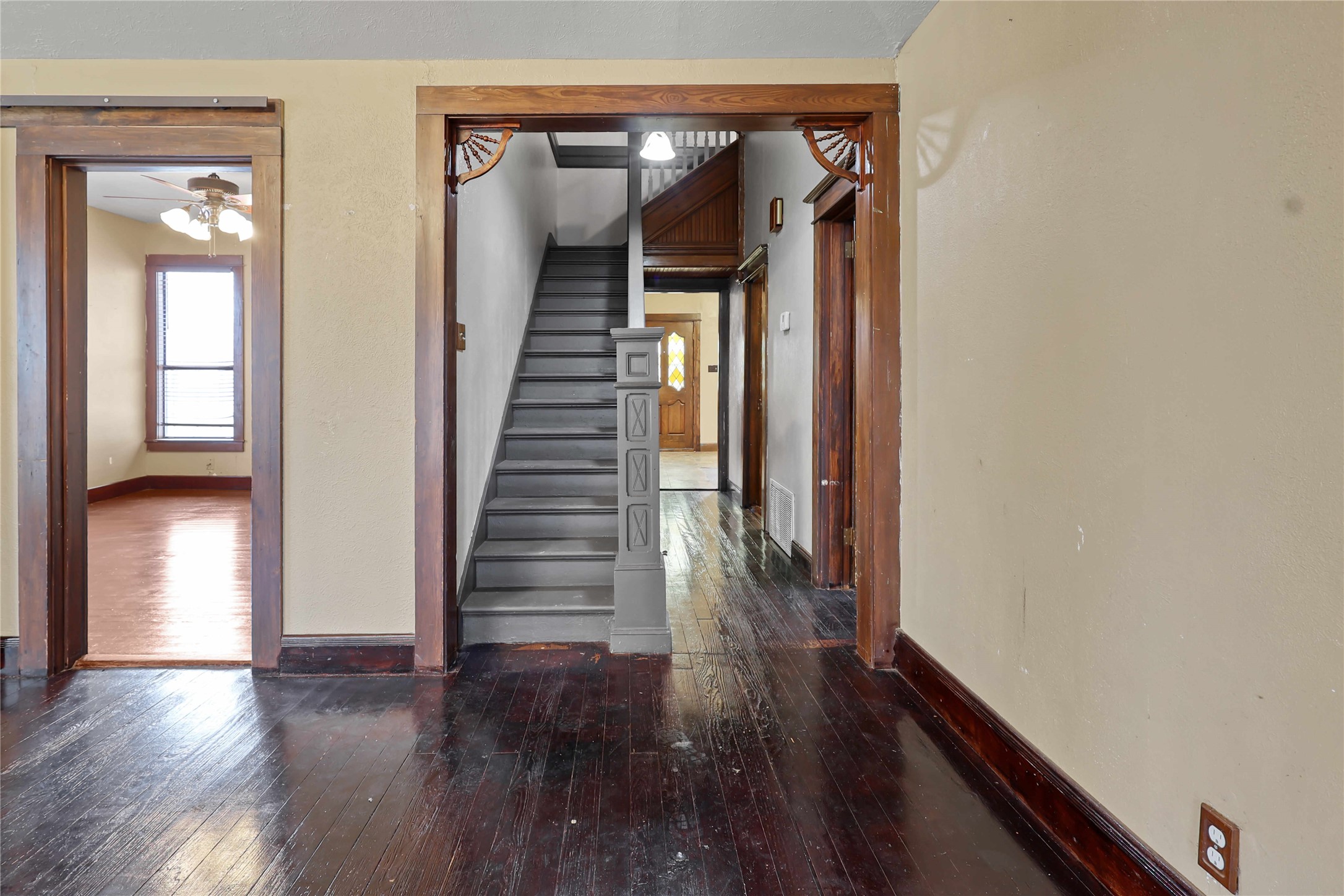 401 W Maple Street Whitewright TX 75491