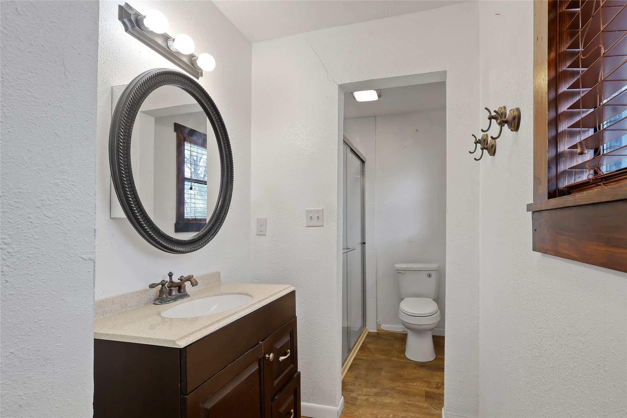 401 W Maple Street Whitewright TX 75491