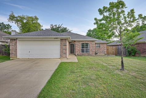 2707 Yorkfield Court Arlington TX 76001