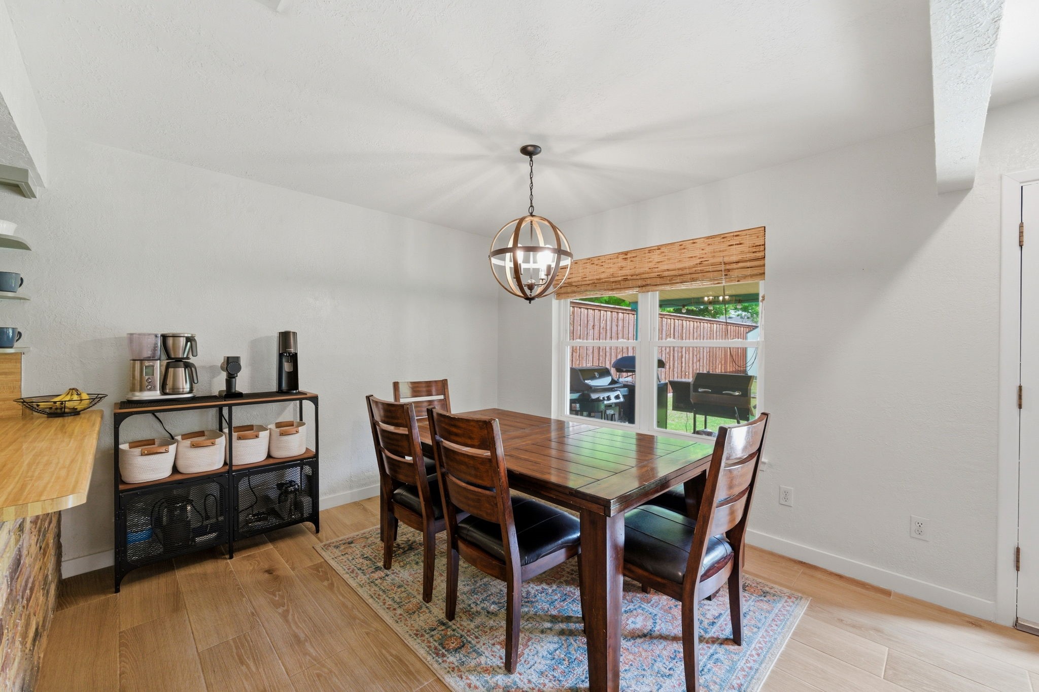 224 Overcrest Drive Benbrook TX 76126