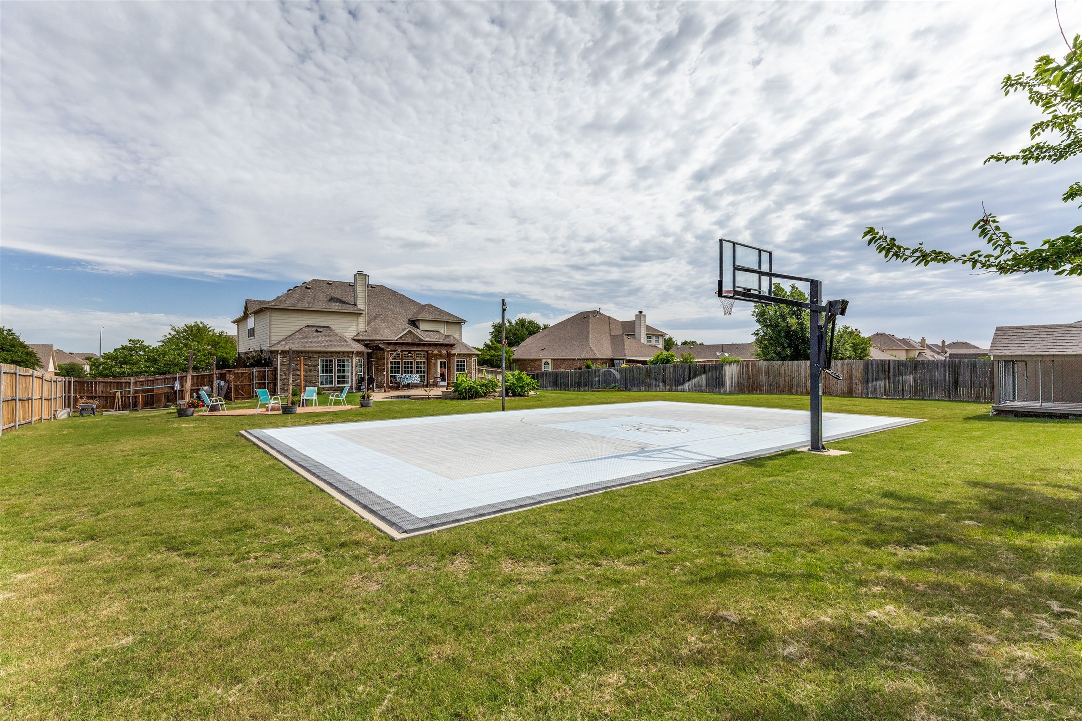 1635 Desert Hills Drive Fort Worth TX 76052