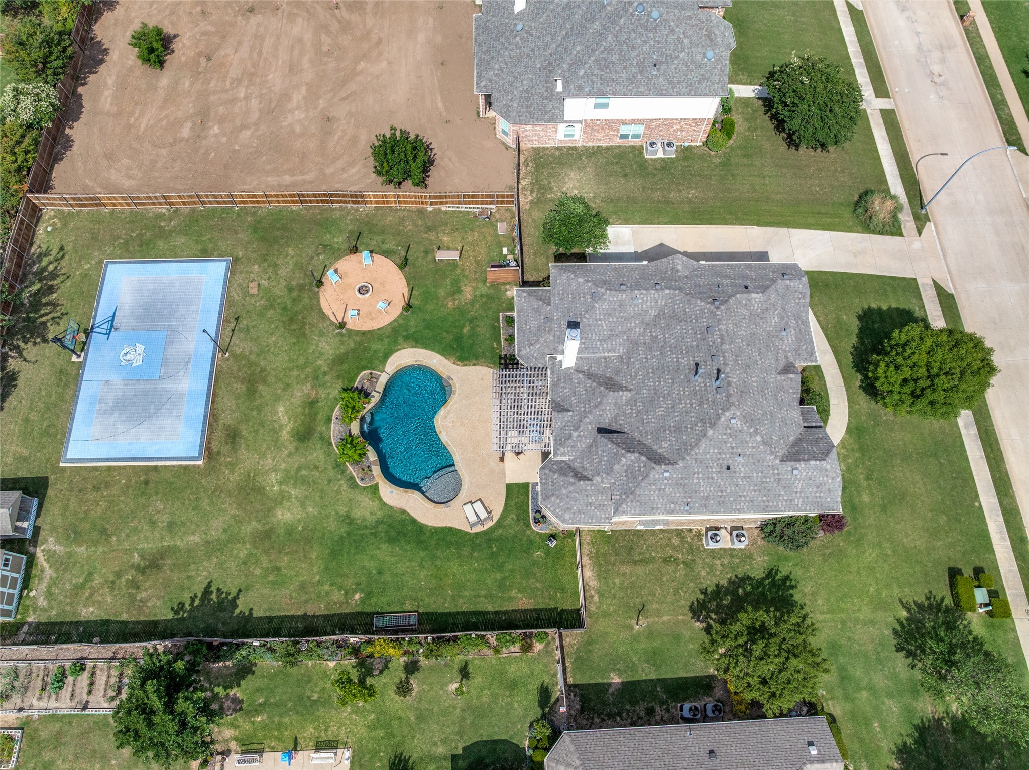 1635 Desert Hills Drive Fort Worth TX 76052