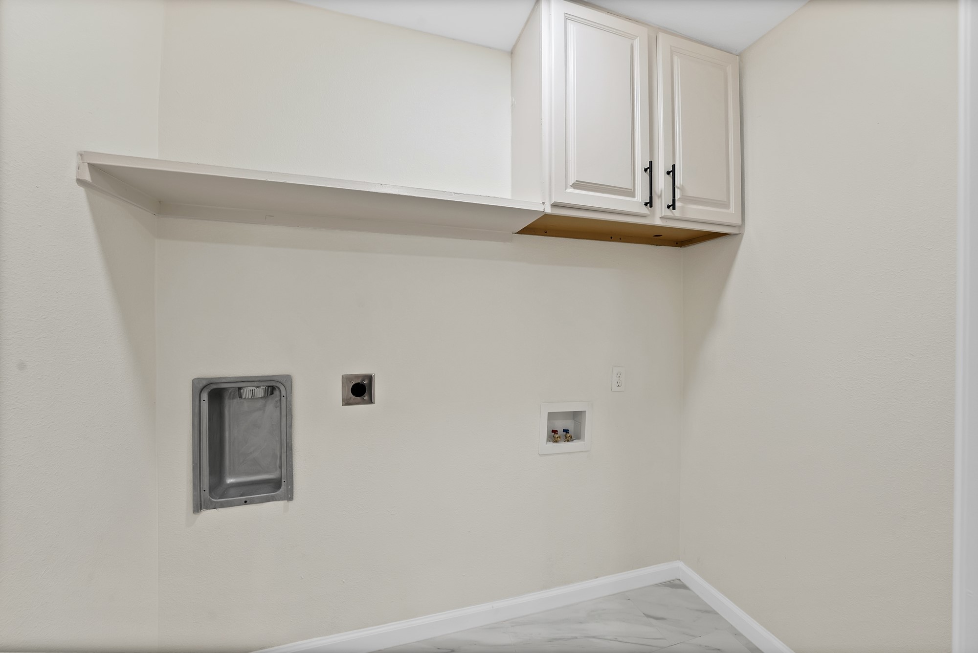2013 Monaco Court Arlington TX 76010