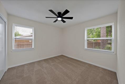 2013 Monaco Court Arlington TX 76010
