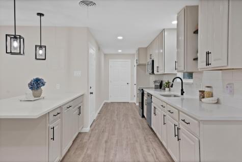 2013 Monaco Court Arlington TX 76010