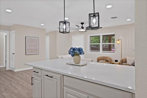 2013 Monaco Court Arlington TX 76010