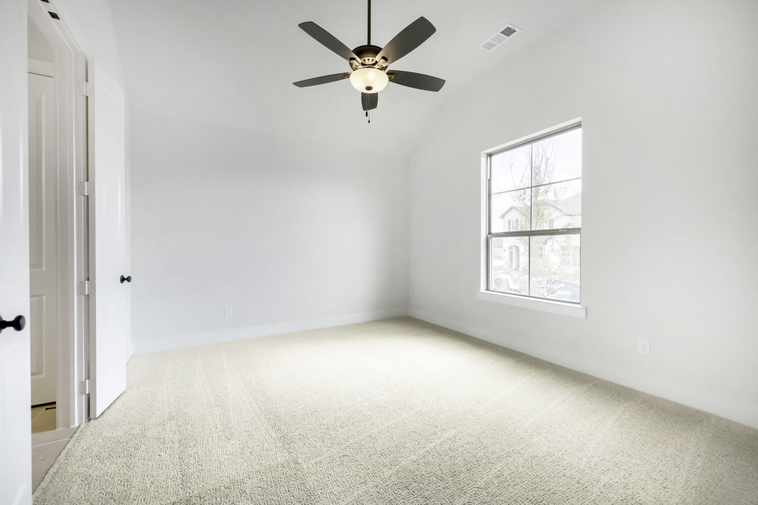 6004 Davis Knoll Fort Worth TX 76126
