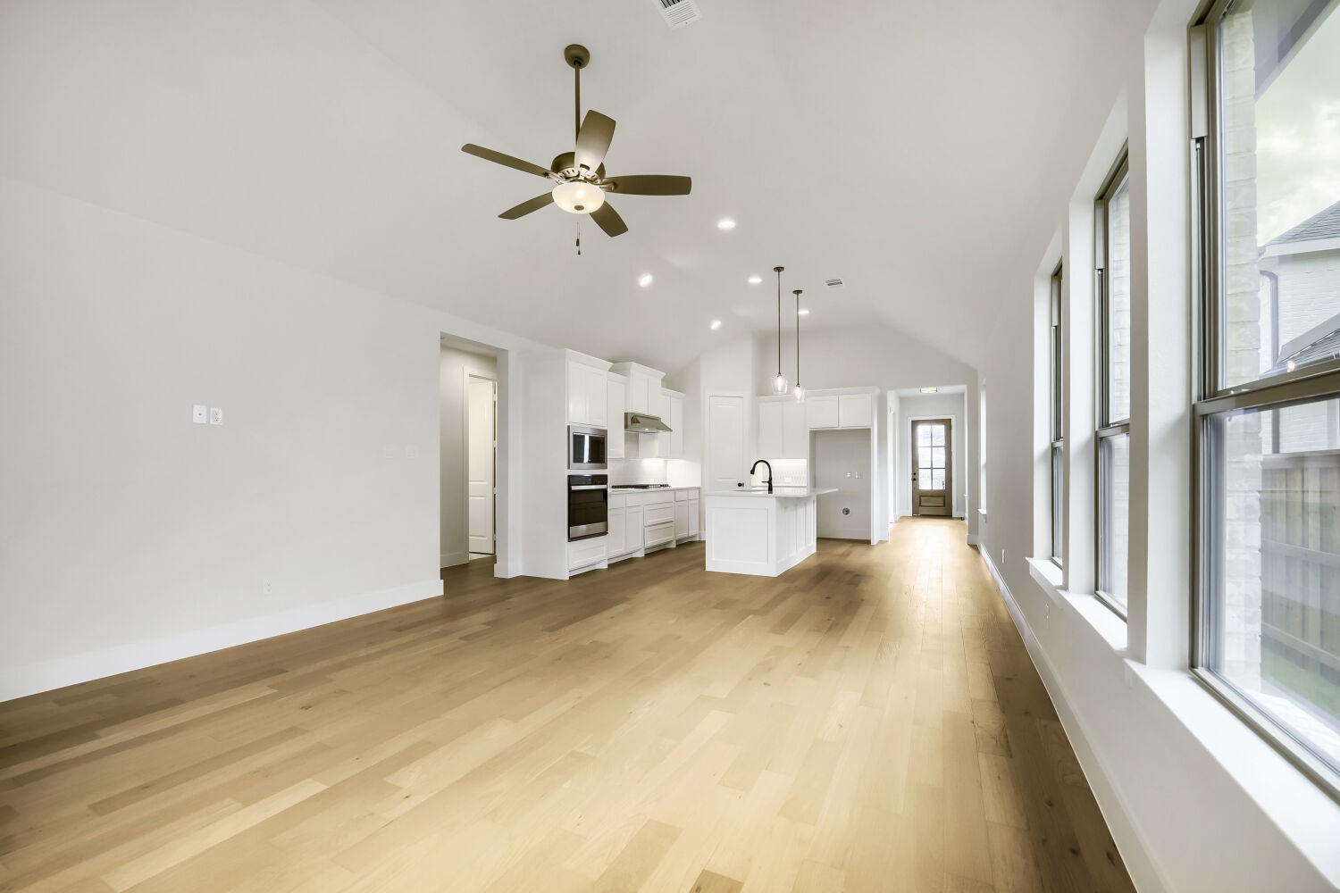 6004 Davis Knoll Fort Worth TX 76126