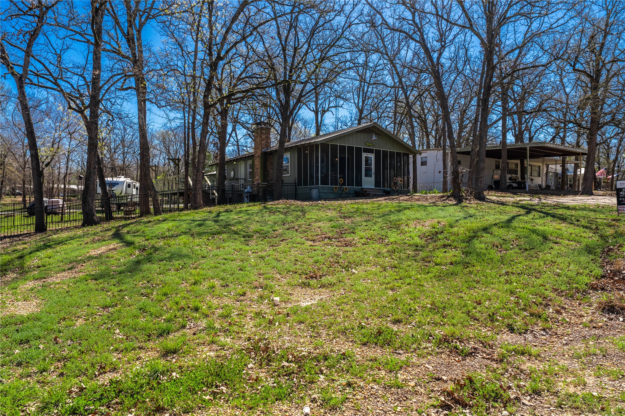 132 Mamie Drive Malakoff TX 75148
