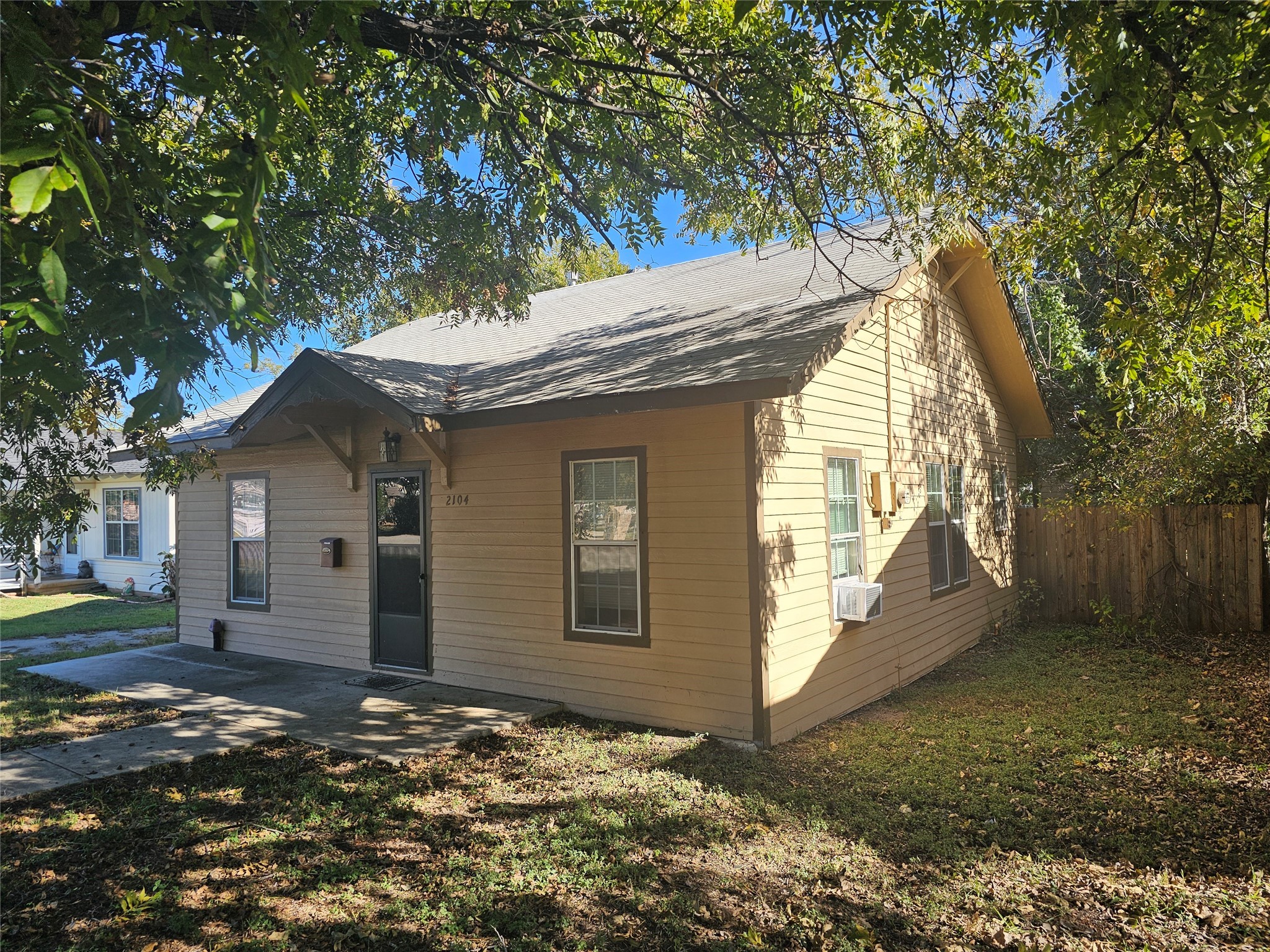 2104 Avenue E Brownwood TX 76801