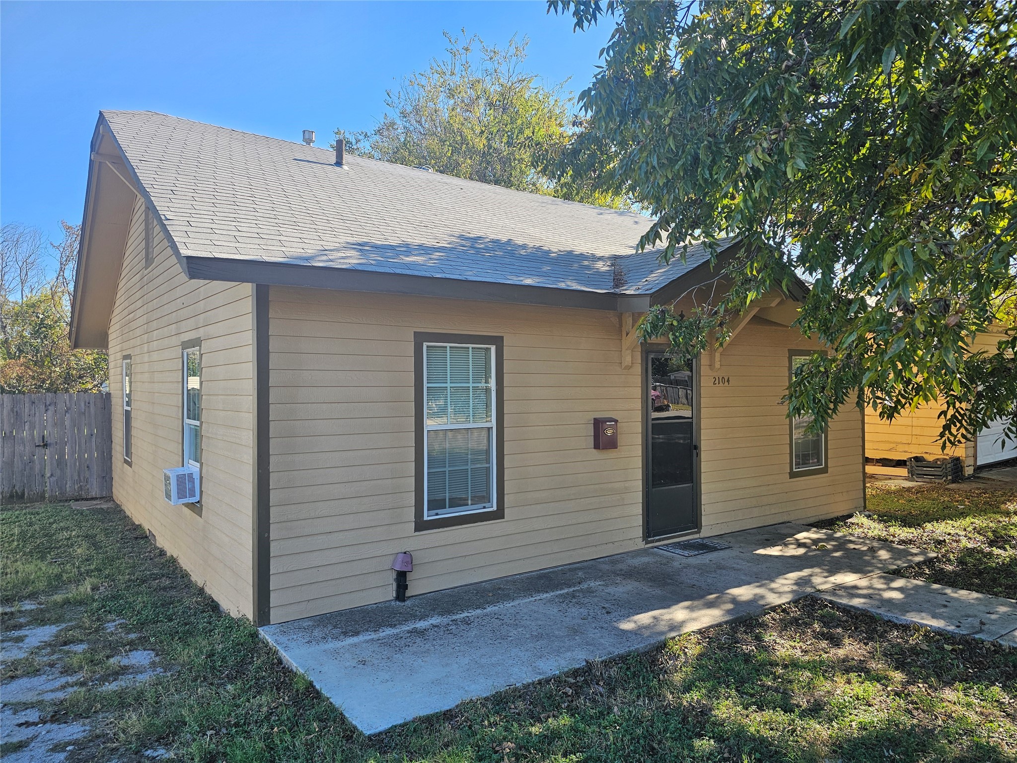 2104 Avenue E Brownwood TX 76801