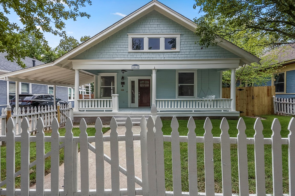 1012 Hawthorne Avenue Fort Worth TX 76110