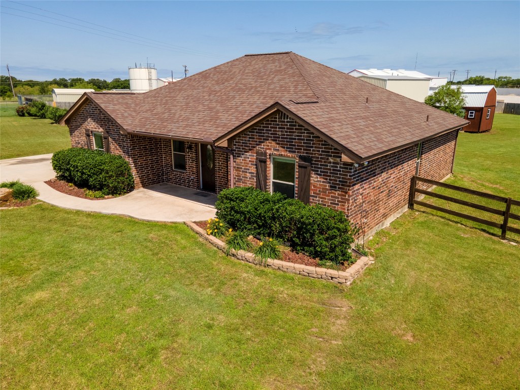 114 Deer Creek Drive Alvord TX 76225