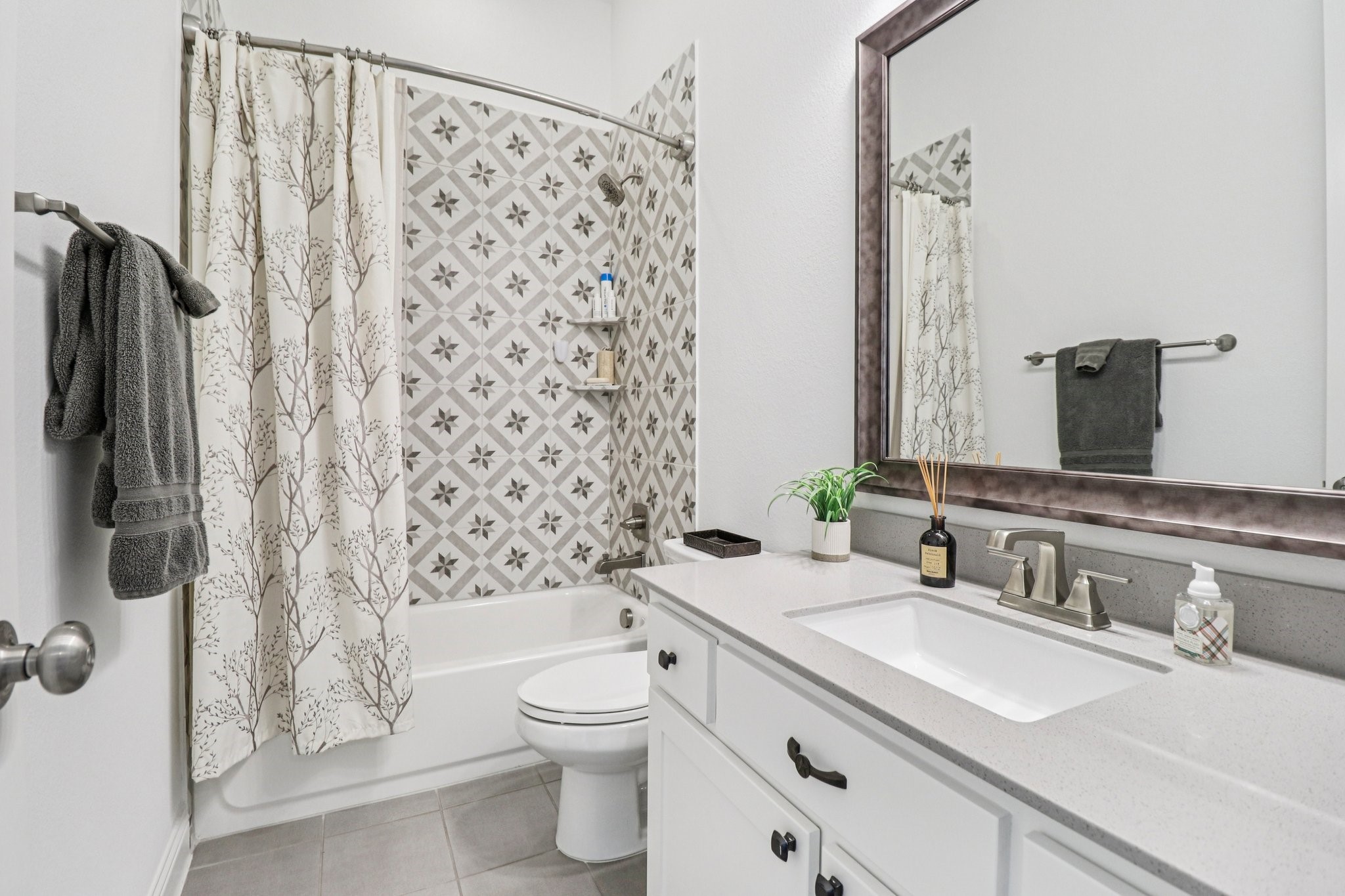 8277 Halifax The Colony TX 75056