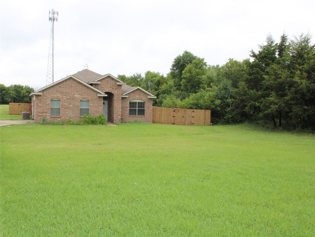 303 County Road 2748 Caddo Mills TX 75135