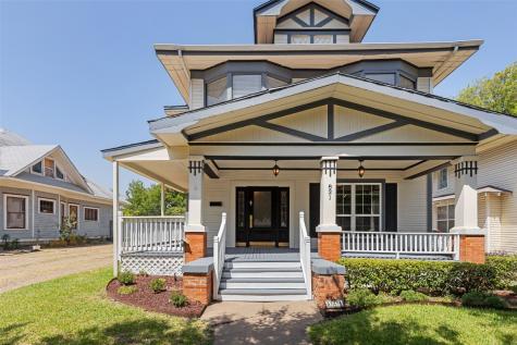 821 Haines Avenue Dallas TX 75208