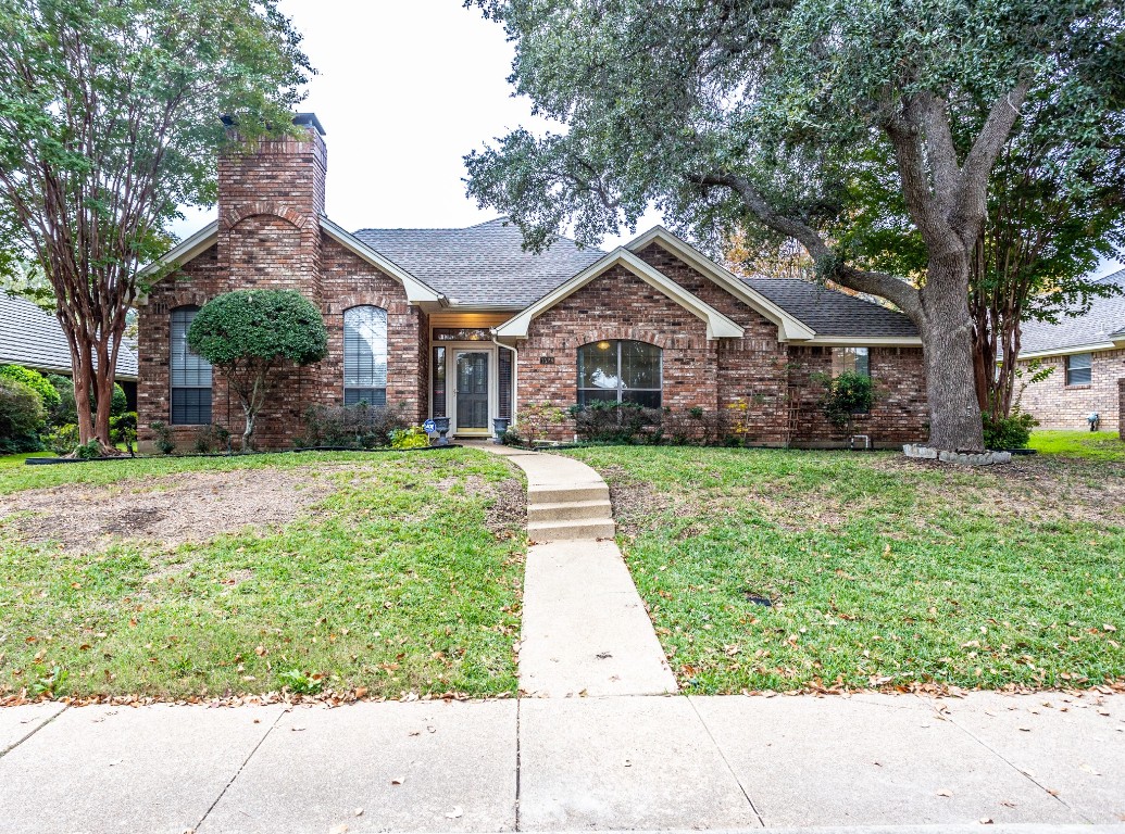 1528 Cobblestone Drive Desoto TX 75115