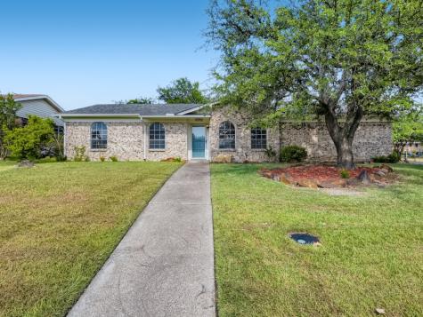 9582 Cherry Street Frisco TX 75033