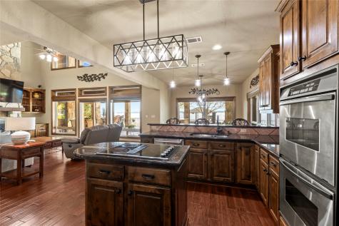 831 Legendary Lane Gun Barrel City TX 75156
