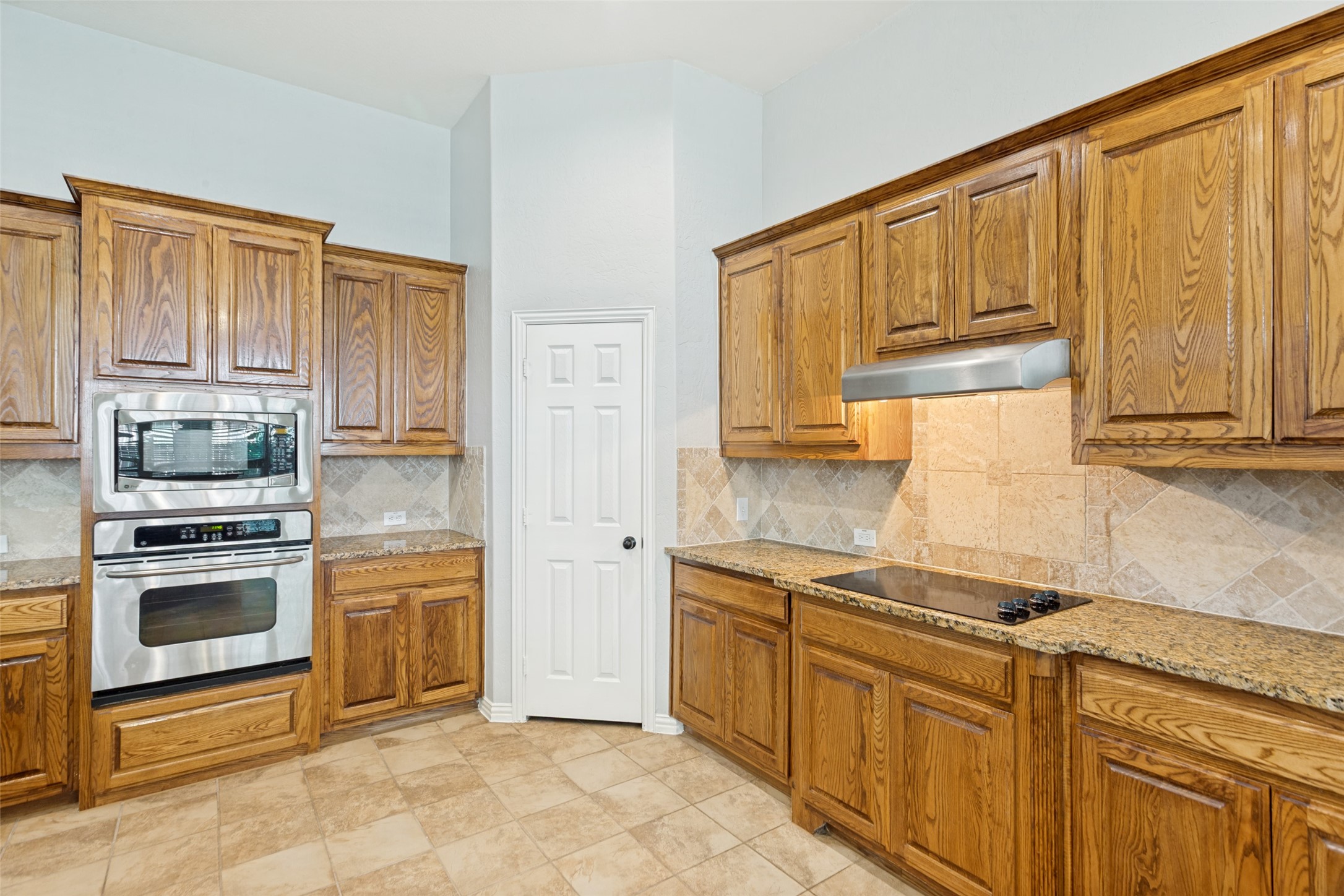 3727 Woodland Court Grand Prairie TX 75052