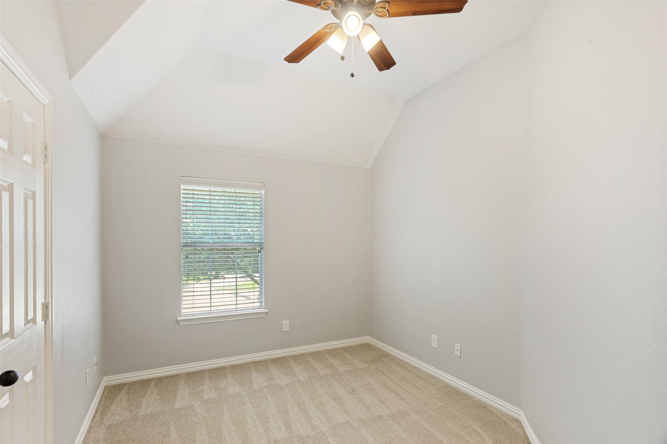 3727 Woodland Court Grand Prairie TX 75052