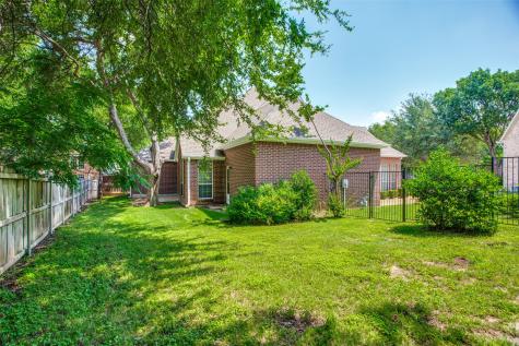 3727 Woodland Court Grand Prairie TX 75052