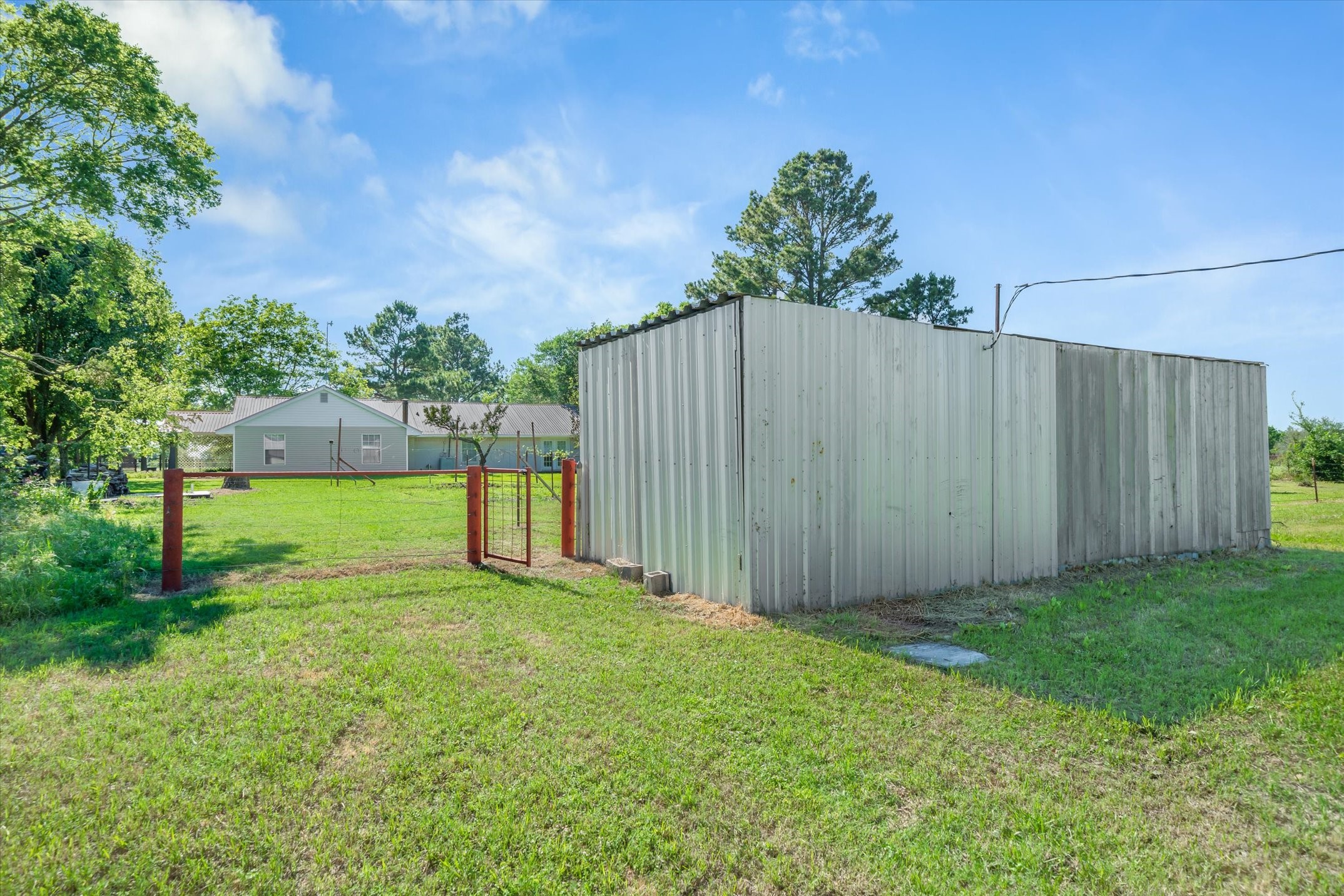 18241 Fm 2613 Kemp TX 75143