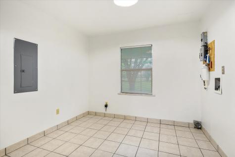 18241 Fm 2613 Kemp TX 75143