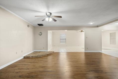 18241 Fm 2613 Kemp TX 75143