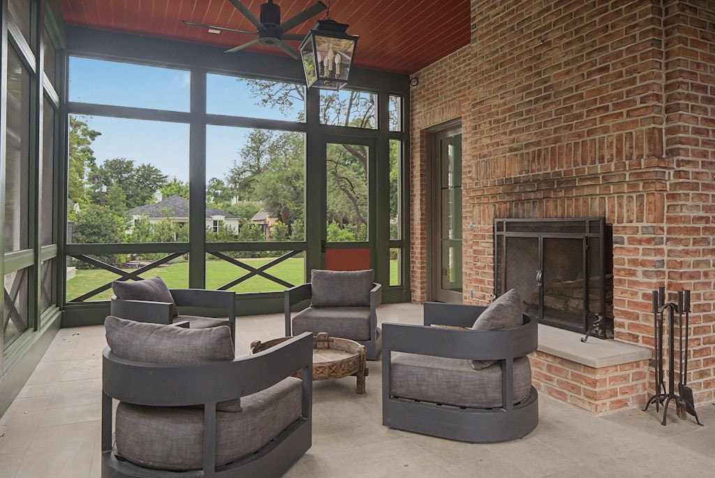 4636 Belclaire Avenue Highland Park TX 75209