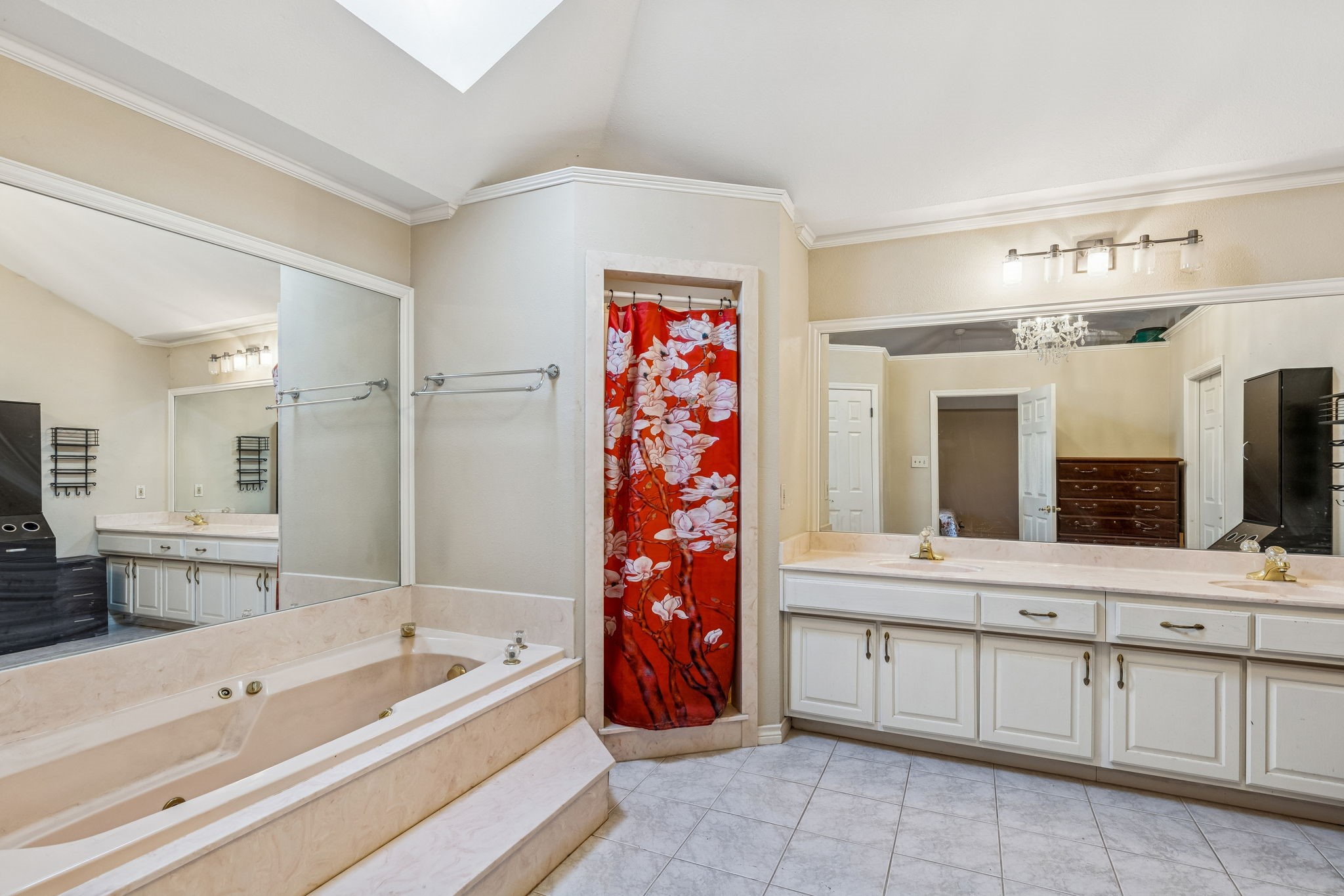 2915 Gainesborough Drive Dallas TX 75287