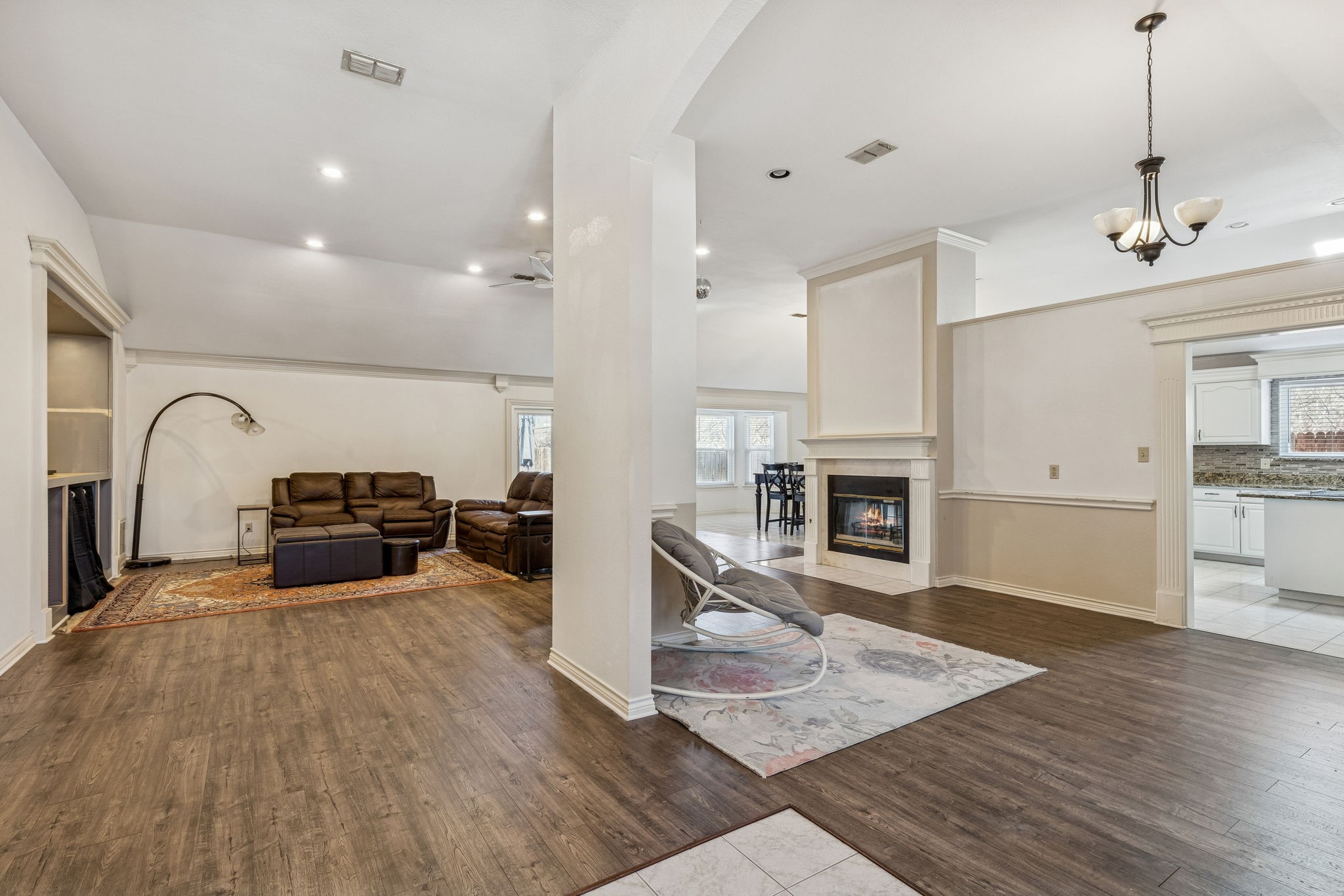 2915 Gainesborough Drive Dallas TX 75287