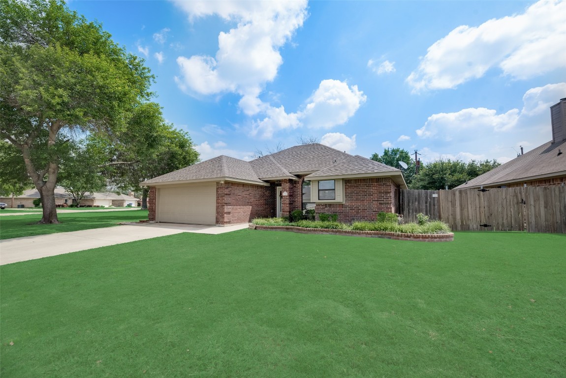 312 Southlake Drive Forney TX 75126